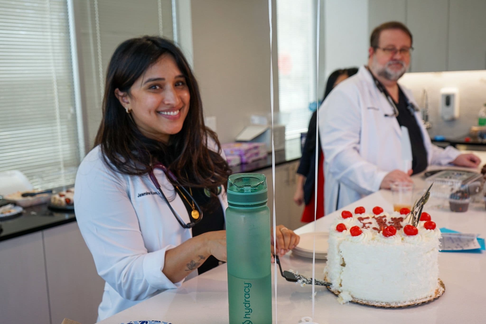Dr. Jasmine Konn and Dr. Richard Shack, both primary care doctors at North Atlanta Primary Care Alpharetta, celebrate National Doctors Day.
