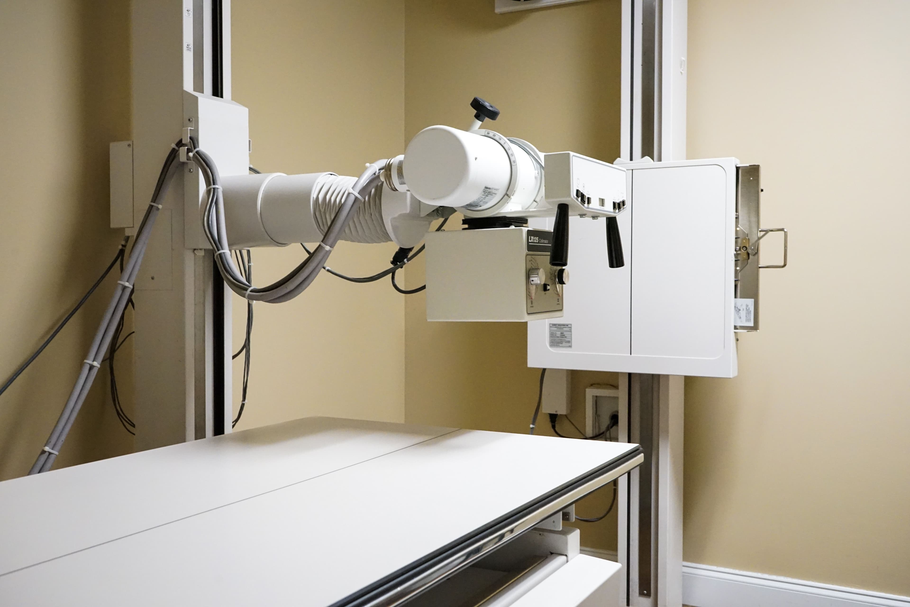 Dr. Keel & Associates offers in-house x-rays in Oxford, Alabama.