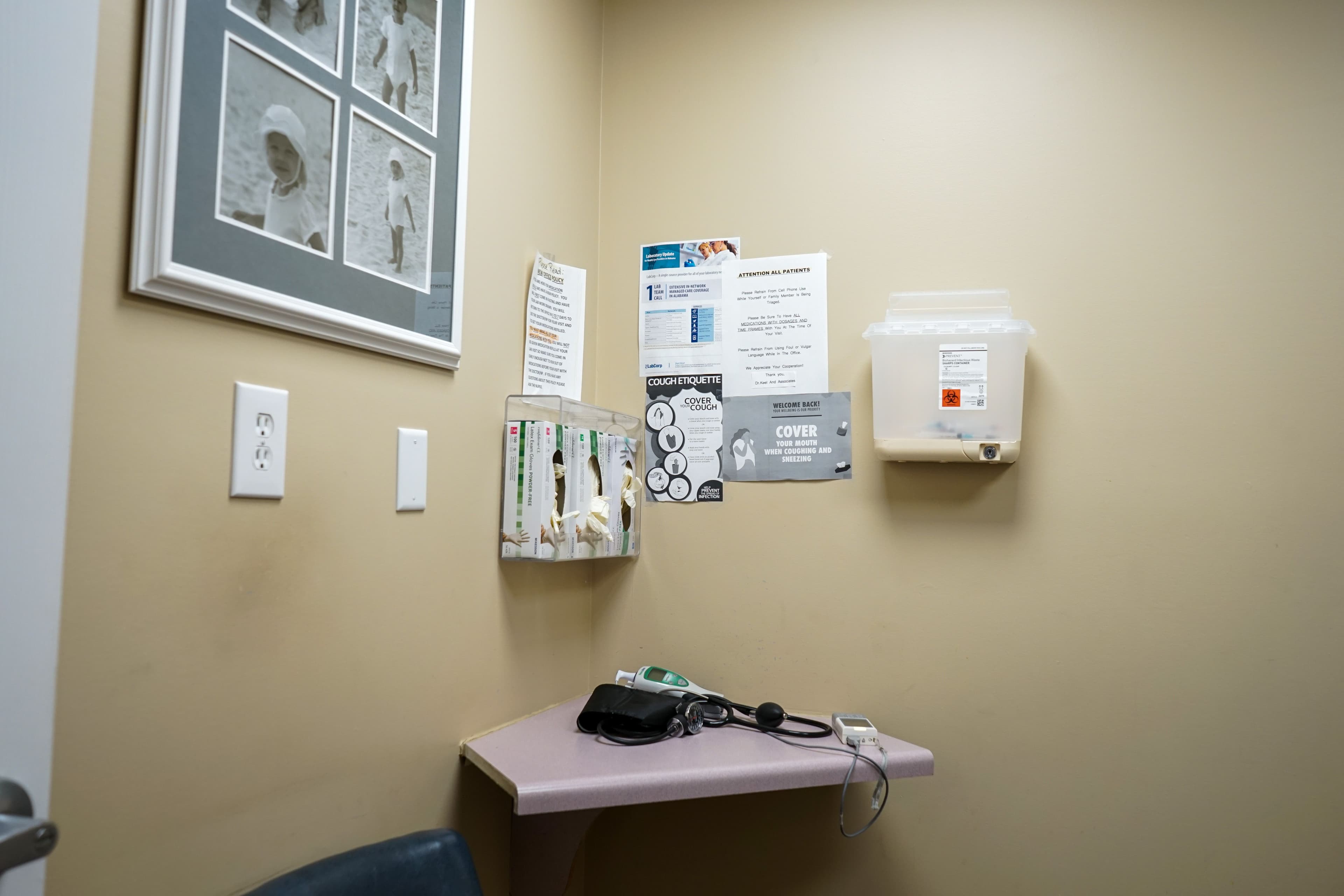 Dr. Keel & Associates has modern medical equipment to treat primary care patients.