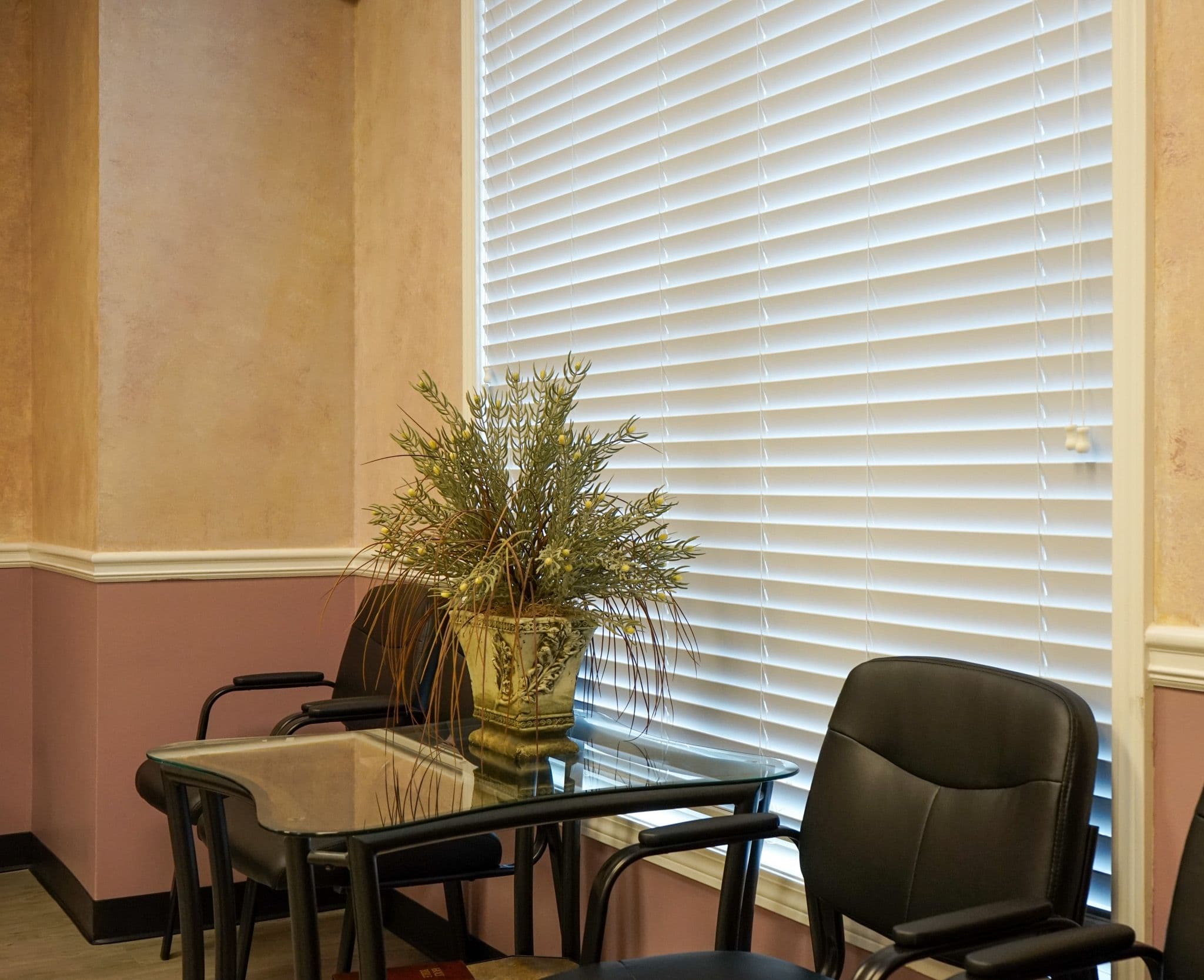 Southeast Medical Group at Calhoun offers primary care services.